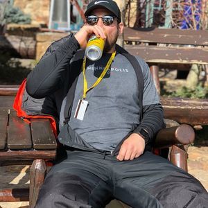 Meet your Posher, Alex